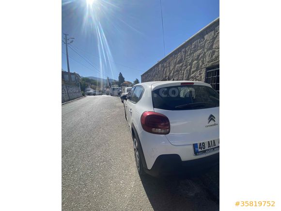 Sahibinden Citroen C3 1.2 PureTech Feel 2022 Model 