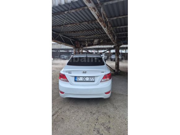 2018 çıkışlı Accent Blue 1.6 CRDI Dizel Otomatik  Aile Aracı