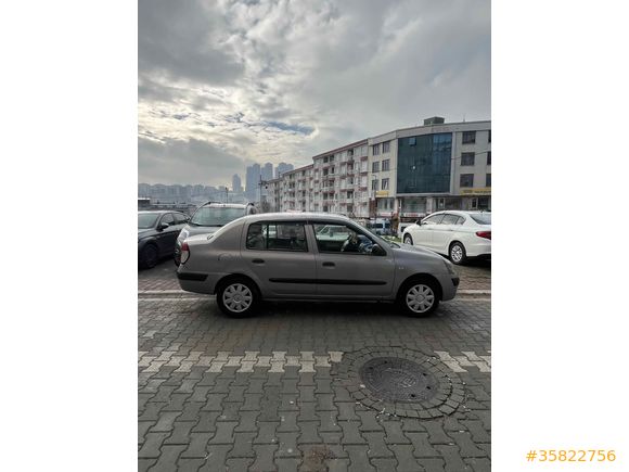 Sahibinden Renault Clio 1.5 dCi Alize 2006 Model  247.000 km Gri (Gümüş)