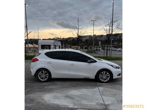 Sahibinden Kia Ceed 1.6 CRDi Comfort 2015 Model 