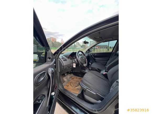 SATILIK MEGANE 2 1.6 HB 1.6 16V