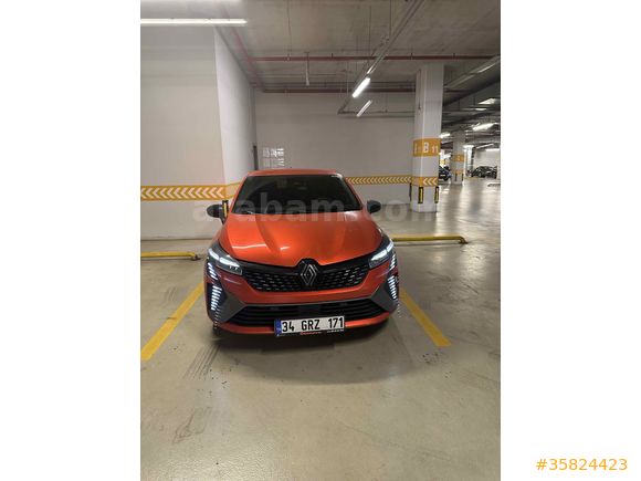 Sahibinden Renault Clio 1.0 TCe Techno Esprit Alpine 2023 Model 