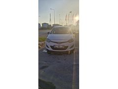 2014 Hyundai i20 | Temiz Kullanılmış| | Motor Yürüyen Sorunsuz