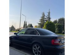 Sahibinden Audi A4 Sedan 2.5 TDI 2000 Model 6 İLERİ MANUEL 