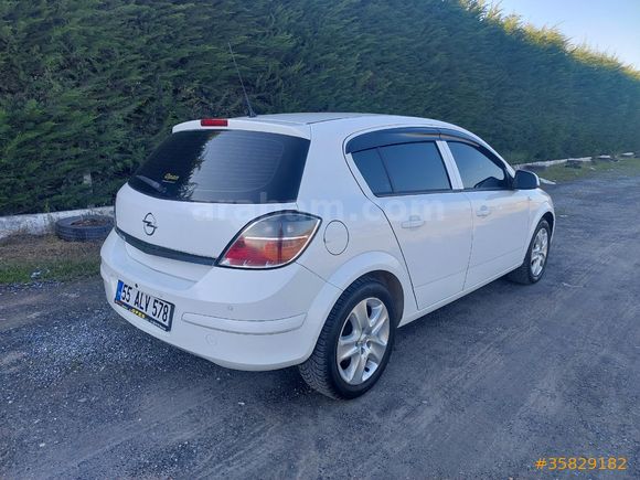 Astra 1.6 Essentia 2012 ağır bakımlı (açıklama)