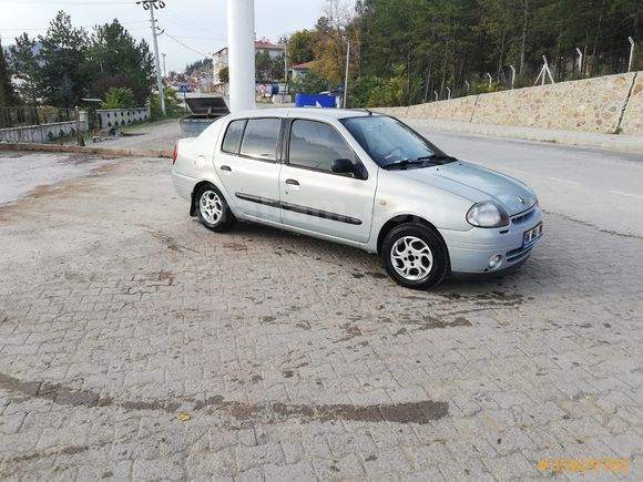 Sahibinden Renault Clio 1.4 RNA 2000 Model 