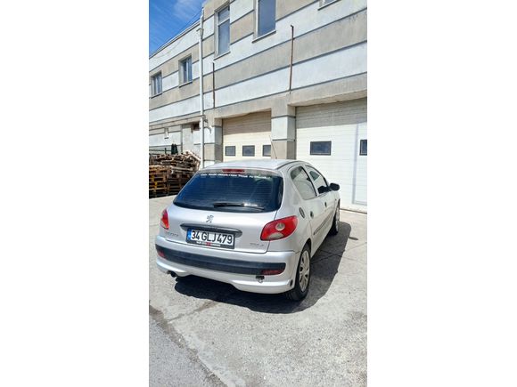 Sahibinden Peugeot 206+ 1.4 Comfort 2011 Model Sivas