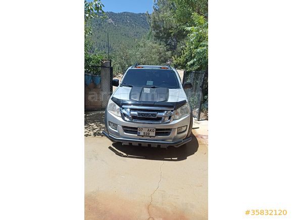 Sahibinden Isuzu D-Max 2.5 4x2 2013 Model  154.000 km Gri