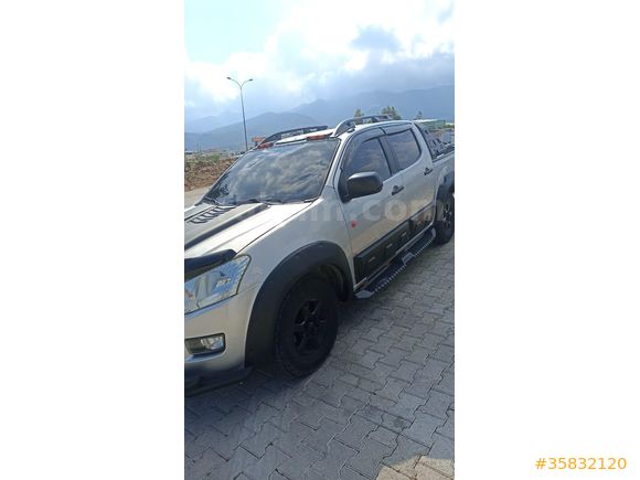 Sahibinden Isuzu D-Max 2.5 4x2 2013 Model  154.000 km Gri