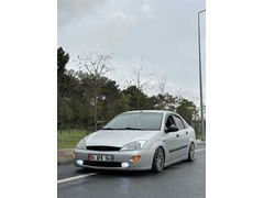 Sahibinden Ford Focus 2.0 Ghia 2001 Model 