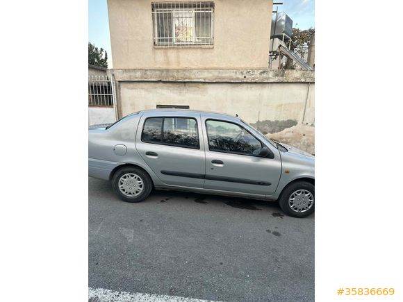 Sahibinden Renault Clio 1.4 RN 2001 Model Hatay