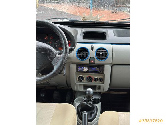 Sahibinden Renault Kangoo 1.5 dCi Authentique 2004 Model
