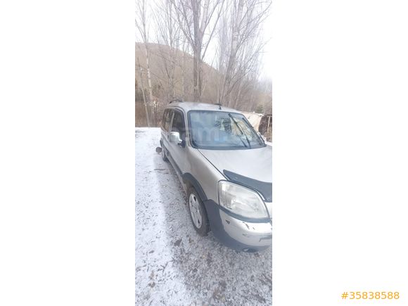Sahibinden Peugeot Partner 2.0 HDI 2006 Model  300.000 km Gri (Gümüş)