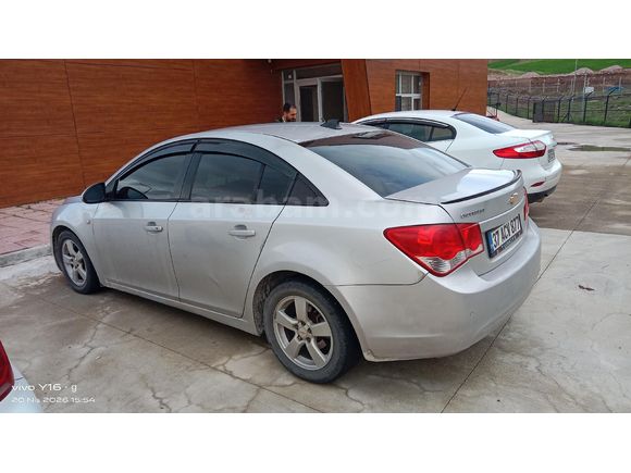 FİYAT DÜŞTÜ.Chevrolet Cruze 1.6 LS 2010 Model