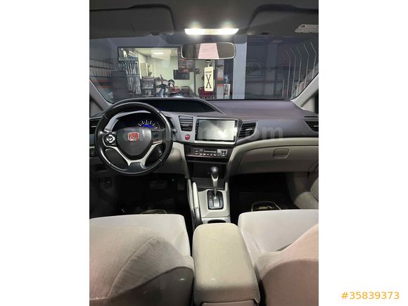 Sahibinden Honda Civic 1.6 i-VTEC Dream 2012 Model 