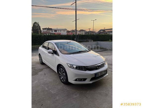 Sahibinden Honda Civic 1.6 i-VTEC Dream 2012 Model 