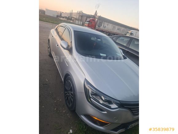 Sahibinden Renault Megane 1.5 Blue DCI Icon 2020 Model