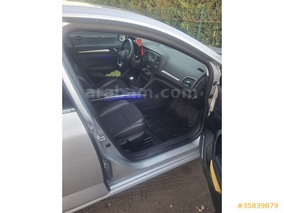 Sahibinden Renault Megane 1.5 Blue DCI Icon 2020 Model