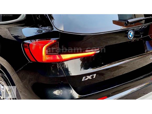 FLOODİN " BMW İX1