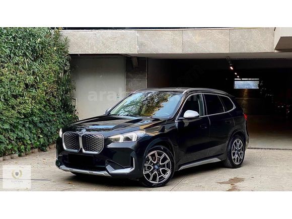 FLOODİN " BMW İX1