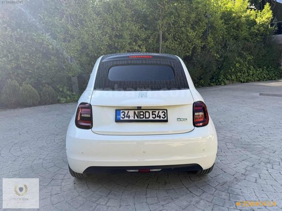 FLOODİN " 2025 FİAT 500 e CABRİO