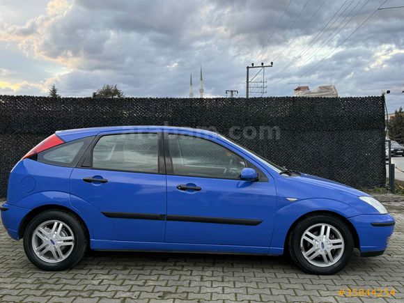 2003 FOCUS 1.6 OTOMATİK VİTES DEĞİŞENSİZ+SUNROOF