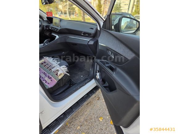 Sahibinden Peugeot 5008 1.6 BlueHDi Allure 2018 Model