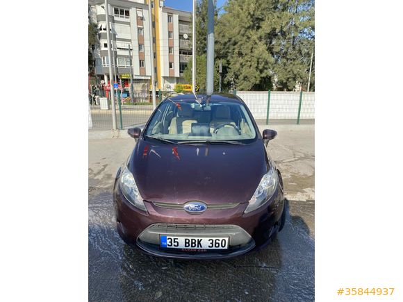 Sahibinden Ford Fiesta 1.4 Trend 2011 Model İzmir