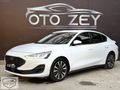 OTO ZEY'DEN 2023 MODEL FORD FOCUS 1.5EcoBLUE TİTANİUMX 62.000KM