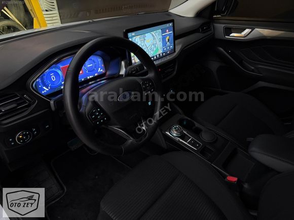 OTO ZEY'DEN 2023 MODEL FORD FOCUS 1.5EcoBLUE TİTANİUMX 62.000KM