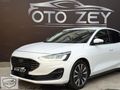 OTO ZEY'DEN 2023 MODEL FORD FOCUS 1.5EcoBLUE TİTANİUMX 62.000KM
