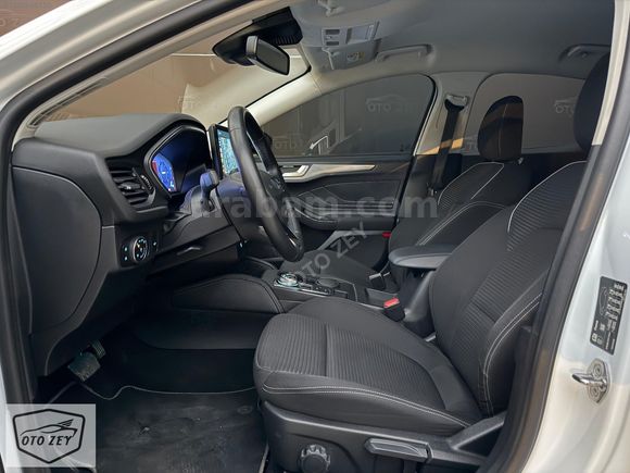 OTO ZEY'DEN 2023 MODEL FORD FOCUS 1.5EcoBLUE TİTANİUMX 62.000KM
