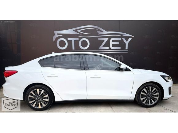 OTO ZEY'DEN 2023 MODEL FORD FOCUS 1.5EcoBLUE TİTANİUMX 62.000KM
