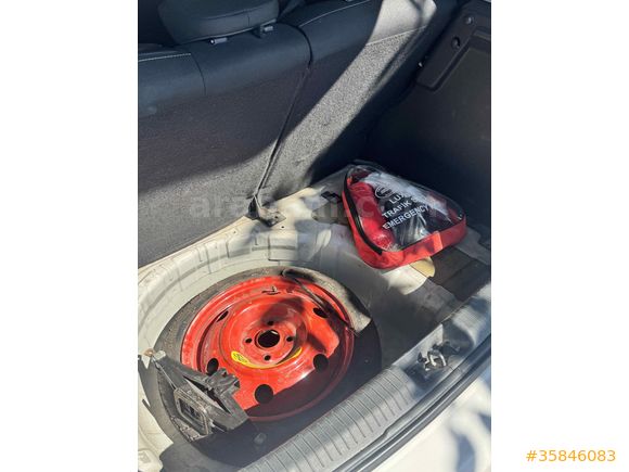 Sahibinden Hyundai i20 1.4 CRDi Jump 2012 Model İstanbul 207.000 km Beyaz