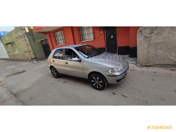 Selamın aleyküm cümleten aracım 2002 Palio dur resimlerde gördüğünüz gibi dir 
Araçta yapılan işlemler 
Motor komple yapili tiriger seti dahil değişl