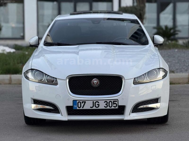 Galeriden Jaguar XF 2.0 R-Sport Plus 2015 Model Antalya 85.000 km Beyaz