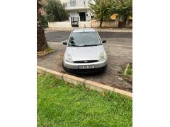 Sahibinden Ford Fiesta 1.4 TDCi Comfort 2003 Model