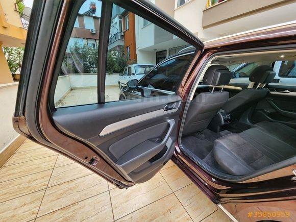 PASSAT VARYANT 2015 HİGLİNE DONANIM DİZEL OTOMATİK