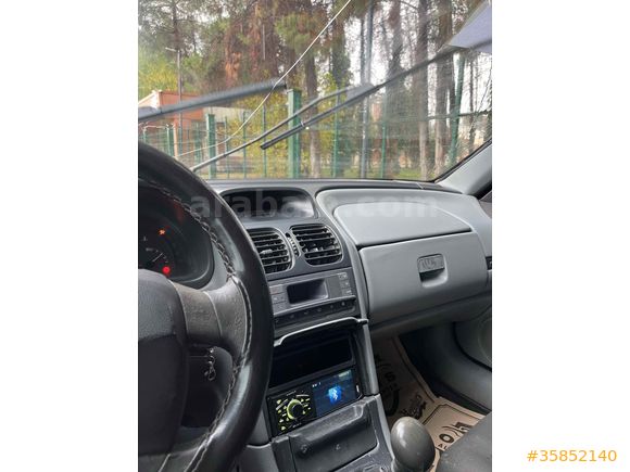Sahibinden Renault Laguna 1.6 RXE 2001 Model 