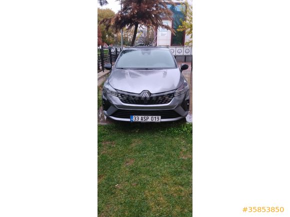Sahibinden Renault Clio 1.0 TCe Techno Esprit Alpine 2023 Model