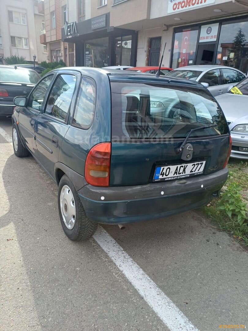 Galeriden Opel Corsa 1.4 Swing 1997 Model Ordu 3