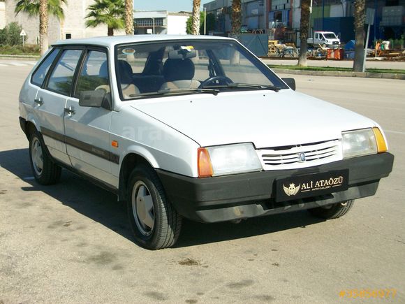 ALİ ATAÖZÜ AUTO GALLERY DEN 1992 MODEL LADA SAMARA