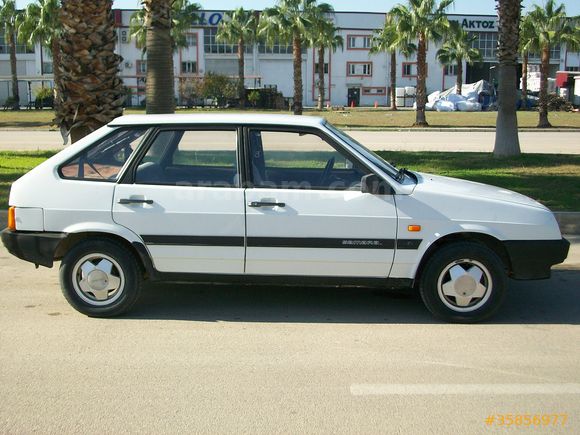 ALİ ATAÖZÜ AUTO GALLERY DEN 1992 MODEL LADA SAMARA