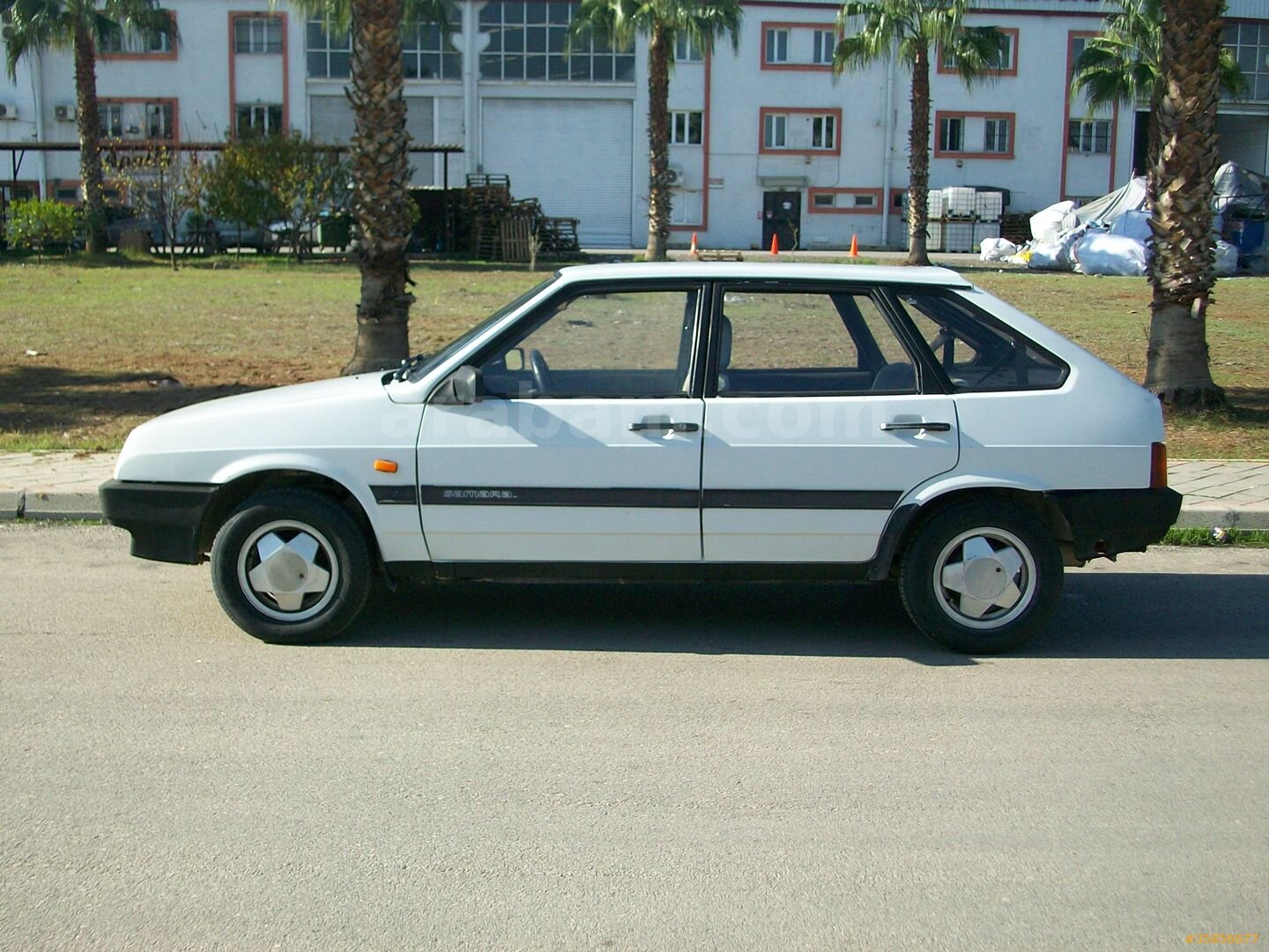 Galeriden Lada Samara 1.5 1992 Model Adana 83.000 km Beyaz 5