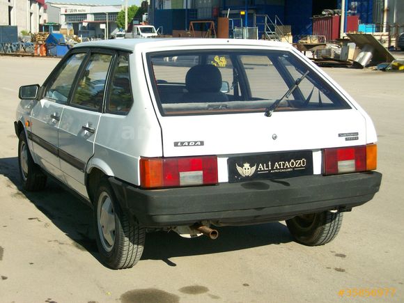 ALİ ATAÖZÜ AUTO GALLERY DEN 1992 MODEL LADA SAMARA