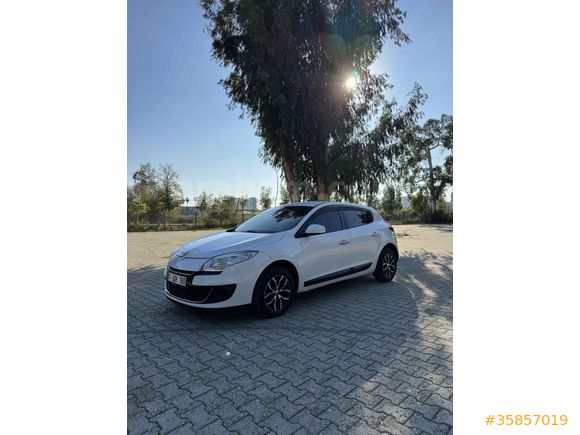 Sahibinden Renault Megane 1.6 Joy 2013 Model 