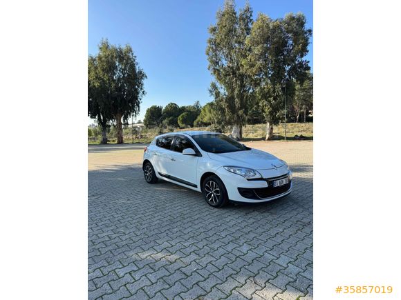 Sahibinden Renault Megane 1.6 Joy 2013 Model 