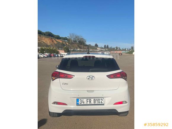 Sahibinden Hyundai i20 1.4 MPI Style  cam tavan 2016 Model 