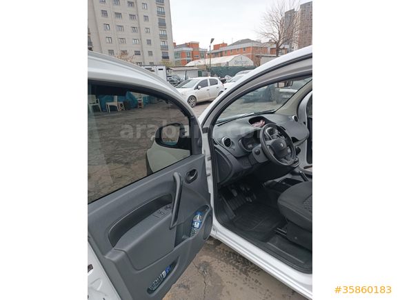 Sahibinden Renault Kangoo Multix 1.5 dCi Joy 2016 Model
