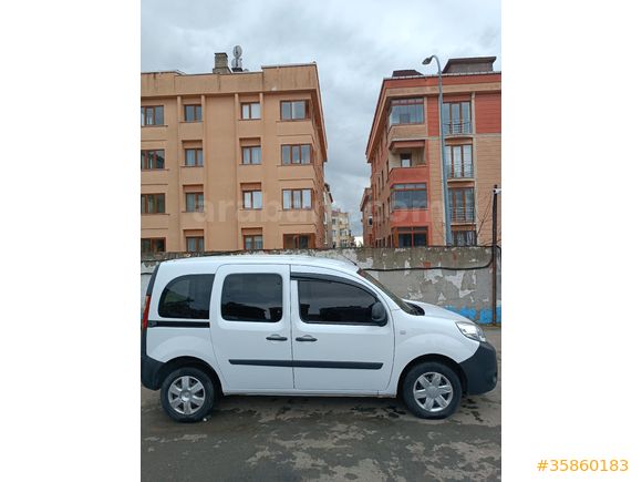 Sahibinden Renault Kangoo Multix 1.5 dCi Joy 2016 Model